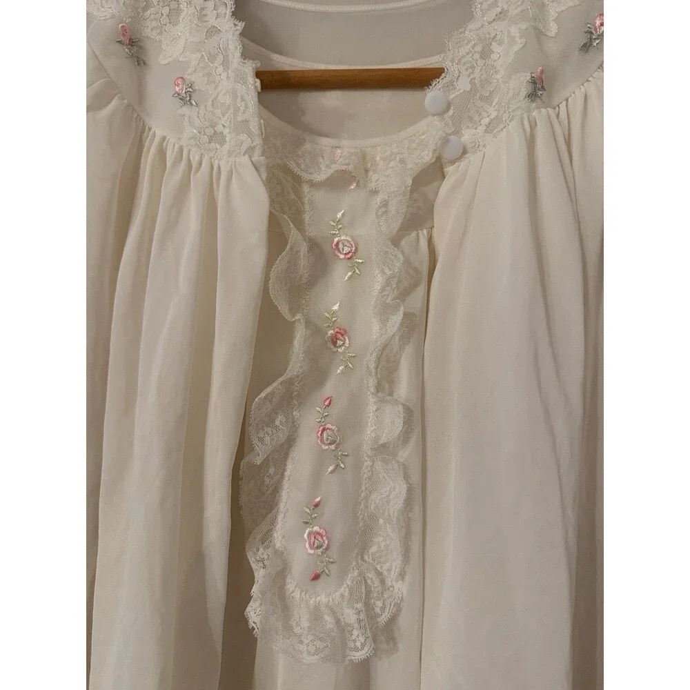 Vintage 80’s Shadowline Ivory Gown & Short Robe Set Womens Small Lace Trim